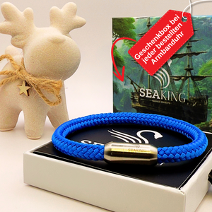 Armband SeaKing XMAS Edition – maritimes Armband in kräftigem Blau mit Edelstahl-Magnetverschluss, festlich verpackt in Geschenkbox