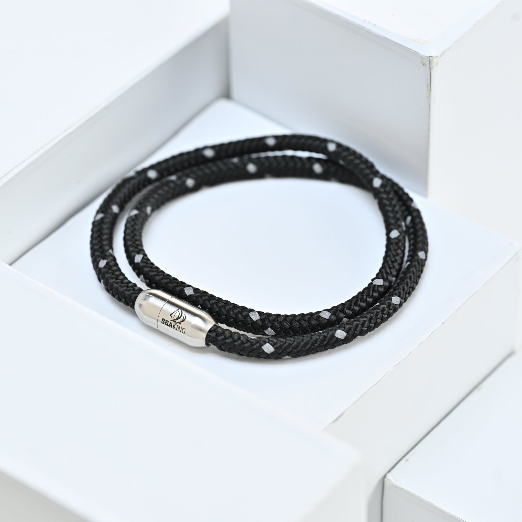 armband seaking traunsee daniel craig