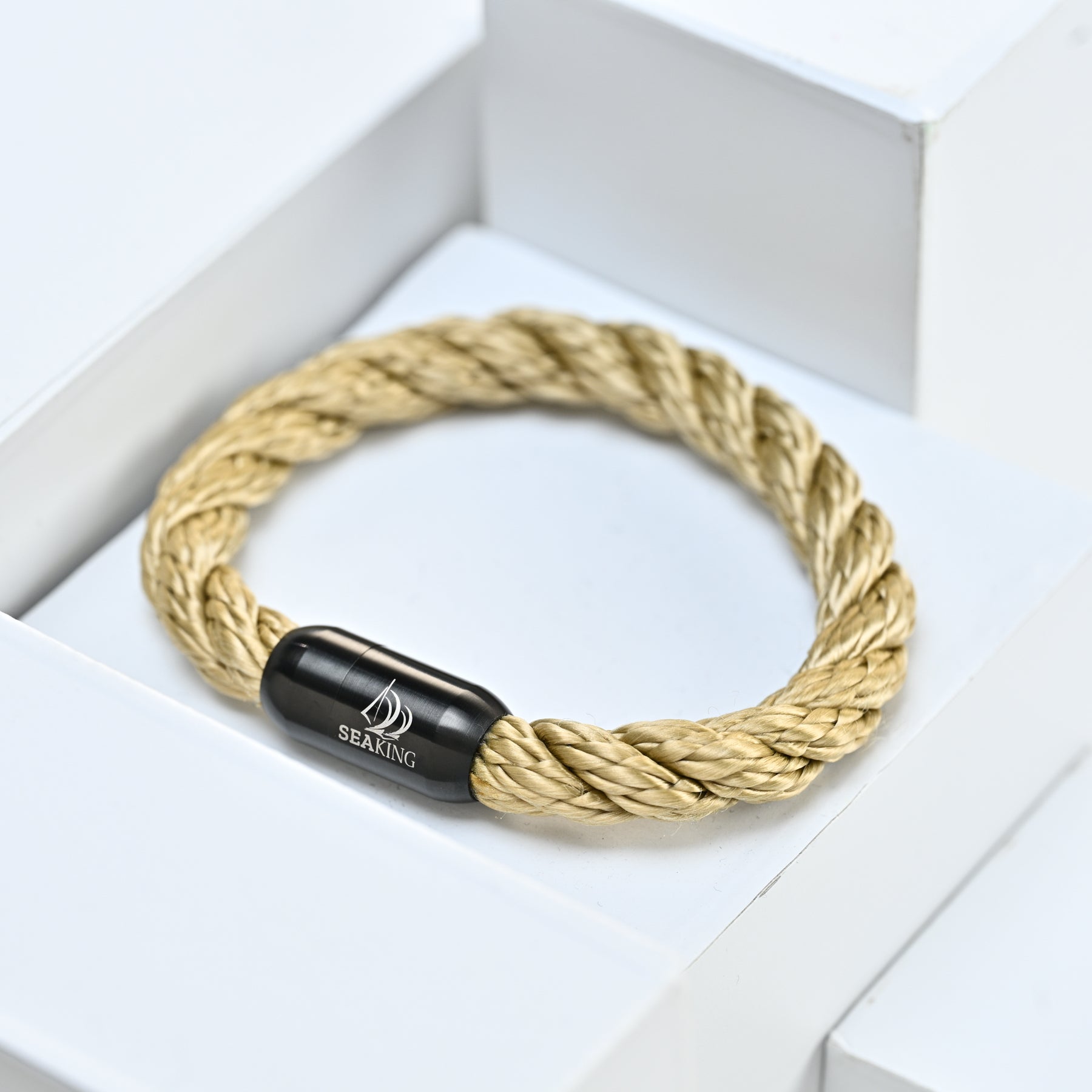 Exklusives Nautisches Armband Gold Twist
