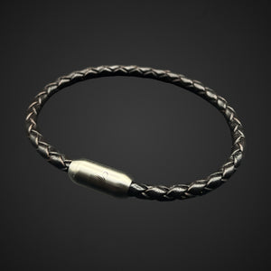 Armband SeaKing GODFATHER Obsidian Brew aus echtem Leder mit Magnetverschluss
