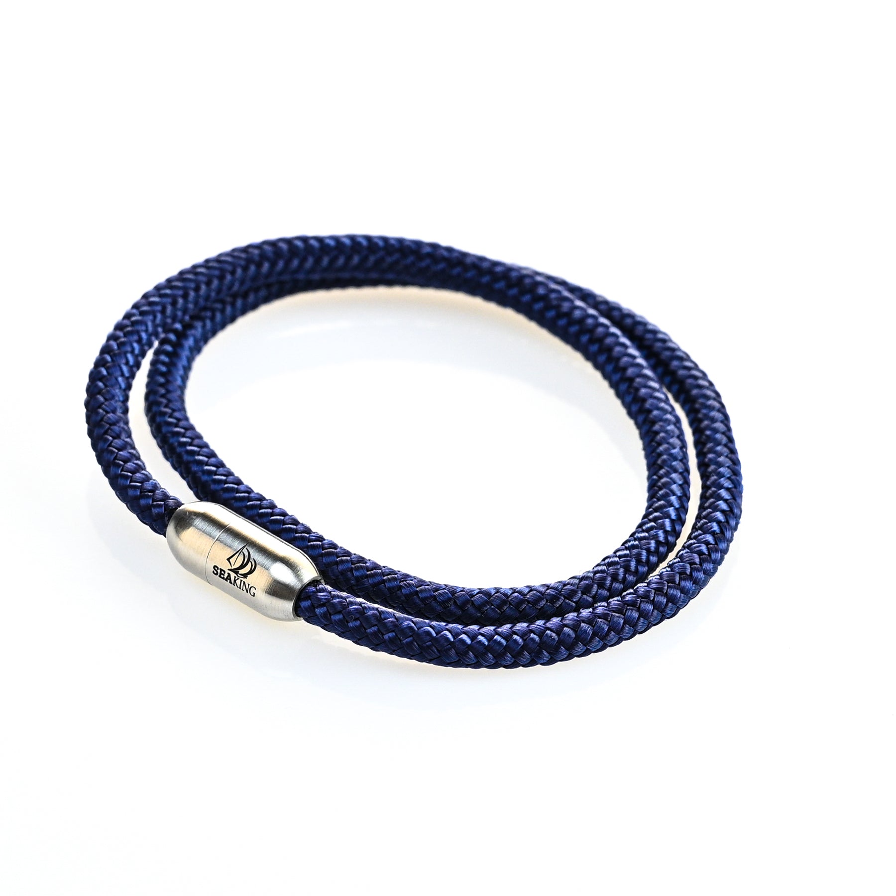 armband seaking traunsee deepblue dunkelblau segeltau detailaufnahme
