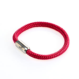 Burgund Armband mit starkem Magnetverschluss – handgefertigt
