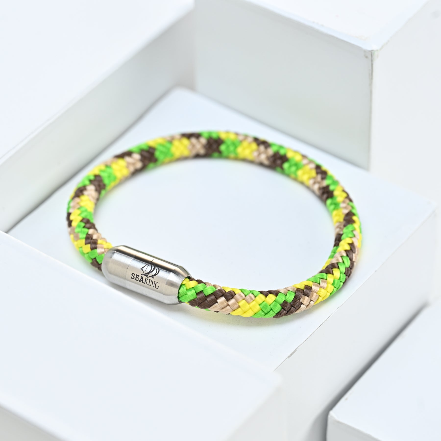 handgefertigt Armband SeaKing Savanne mit Edelstahlverschluss
